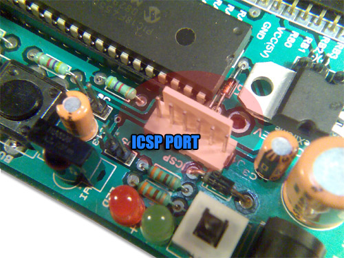 pic microcontroller development board ICSP headers